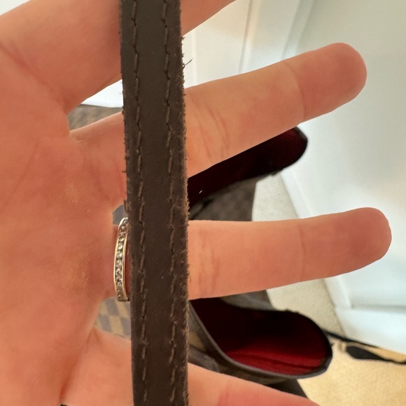 Authentic Louis Vuitton Neverfull MM - Picture 8 of 15